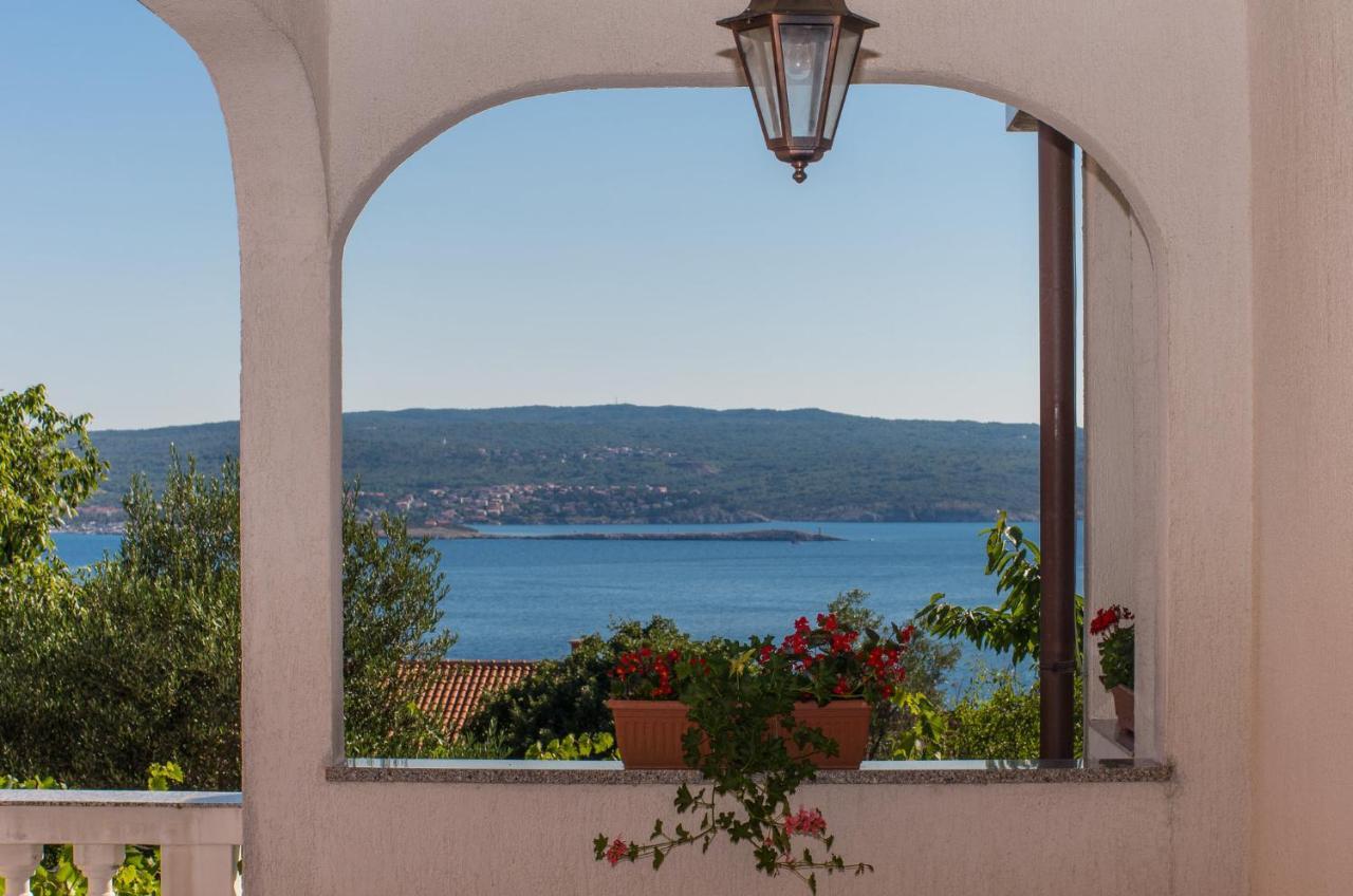 Amila Apartment Crikvenica Bagian luar foto