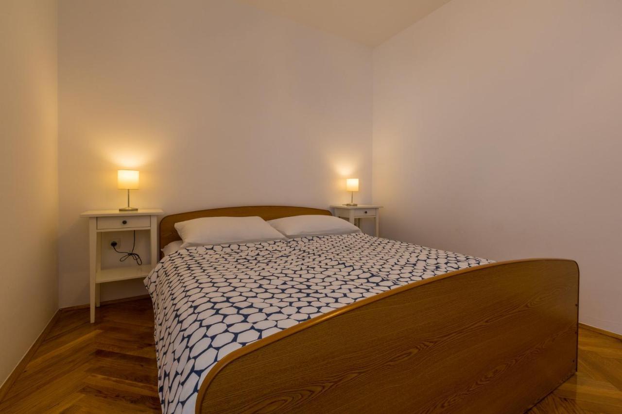 Amila Apartment Crikvenica Bagian luar foto